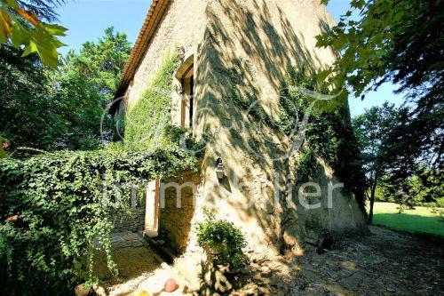 Kapelle zu einer prächtigen Residenz in Saignon im Luberon umgebaut