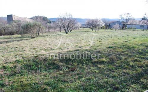 Bouwgrond met uitzicht op de Luberon